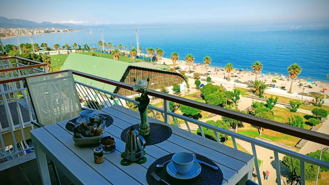 Maremare, Really On The Beach, With Private Parking Savona Exterior foto